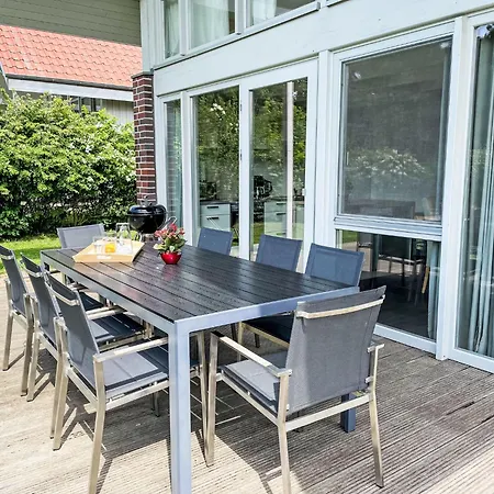 Сasa de vacaciones Mueritz Roebel-51 By Interhome *
